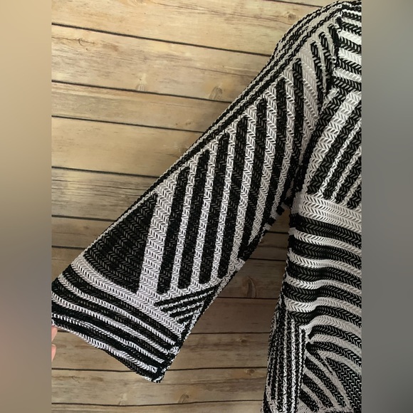 Perseption Concept  Cardigan- Size X-Large - Picture 4 of 10